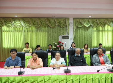 ร่วมประชุมโครงการขับเคลื่อนหลักปรัชญาเศรษฐกิจพอเพียงในสหกรณ์การเกษตรเมืองตรอน จำกัด  ... พารามิเตอร์รูปภาพ 2