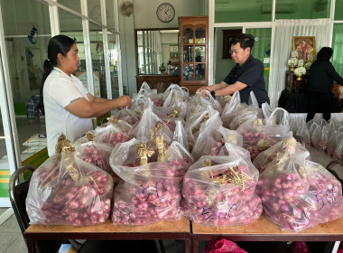 ขบวนการสหกรณ์จังหวัดอุตรดิตถ์ ช่วยกระจายผลผลิต ... พารามิเตอร์รูปภาพ 3